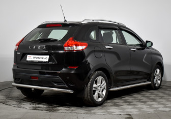 Подержанный автомобиль LADA (ВАЗ) XRAY 2016 года (5 фото)