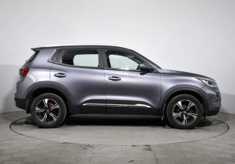 Подержанный автомобиль Chery Tiggo 4 Pro 2023 года (4 фото)