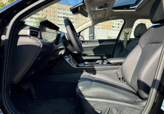 Новый Kia K5 2025 (14 фото)