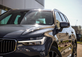 Подержанный автомобиль Volvo XC60 2021 года (2 фото)