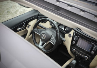 Подержанный автомобиль Nissan X-Trail 2019 года (24 фото)