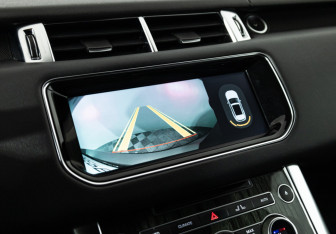 Подержанный автомобиль Land Rover Range Rover Sport 2016 года (18 фото)