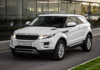 Подержанный автомобиль Land Rover Range Rover Evoque 2012 года (3 фото)