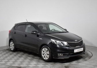 Подержанный автомобиль Kia Rio Hatchback 2016 года (3 фото)