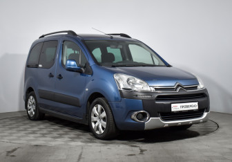 Подержанный автомобиль Citroen Berlingo 2012 года (3 фото)
