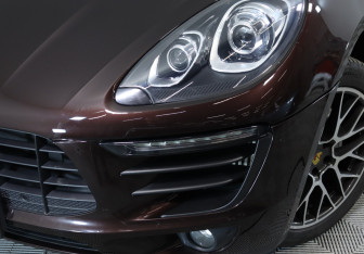 Подержанный автомобиль Porsche Macan 2016 года (10 фото)
