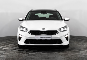 Подержанный автомобиль Kia Ceed Wagon 2019 года (4 фото)