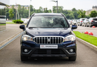 Подержанный автомобиль Suzuki SX4 Hatchback 2021 года (4 фото)