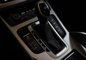 Подержанный автомобиль Geely Atlas 2021 года (19 фото)