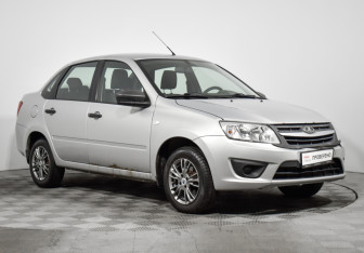 Подержанный автомобиль LADA (ВАЗ) Granta Sedan 2017 года (3 фото)