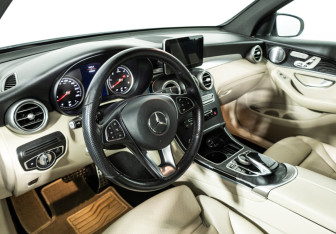 Подержанный автомобиль Mercedes-Benz GLC Coupe 2018 года (11 фото)
