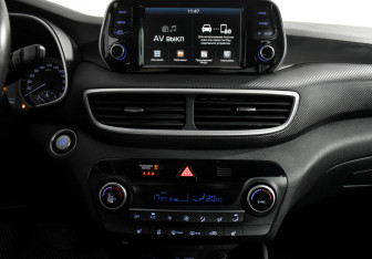 Подержанный автомобиль Hyundai Tucson 2019 года (16 фото)