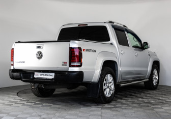 Подержанный автомобиль Volkswagen Amarok 2013 года (5 фото)