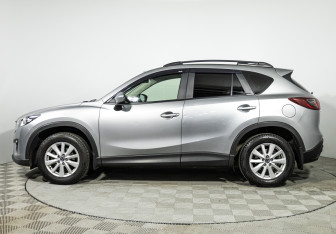 Подержанный автомобиль Mazda CX-5 2012 года (8 фото)