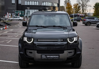 Подержанный автомобиль Land Rover Defender Suv 2021 года (3 фото)