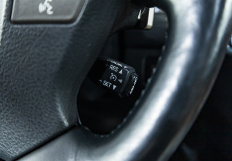 Подержанный автомобиль Lexus LX 2012 года (19 фото)