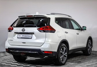 Подержанный автомобиль Nissan X-Trail 2021 года (5 фото)