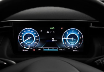 Подержанный автомобиль Hyundai Tucson 2022 года (19 фото)
