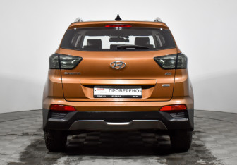 Подержанный автомобиль Hyundai Creta 2017 года (6 фото)