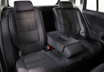 Подержанный автомобиль Volkswagen Tiguan 2011 года (25 фото)