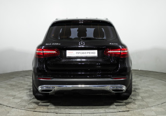 Подержанный автомобиль Mercedes-Benz GLC Coupe 2015 года (6 фото)