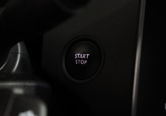 Подержанный автомобиль Renault Arkana 2020 года (15 фото)