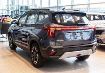 Новый Kia Seltos 2025 (8 фото)