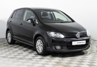 Подержанный автомобиль Volkswagen Golf Plus 2012 года (3 фото)