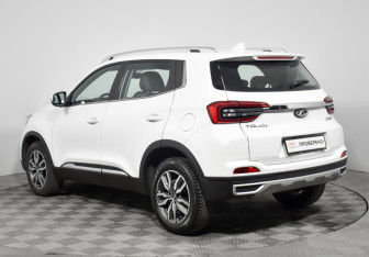 Подержанный автомобиль Chery Tiggo 4 2022 года (7 фото)