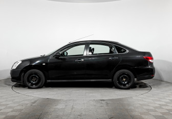 Подержанный автомобиль Nissan Almera Sedan 2015 года (8 фото)