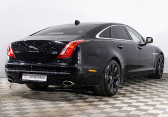 Подержанный автомобиль Jaguar XJ 2016 года (21 фото)