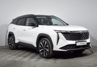 Подержанный автомобиль Geely Atlas 2023 года (3 фото)