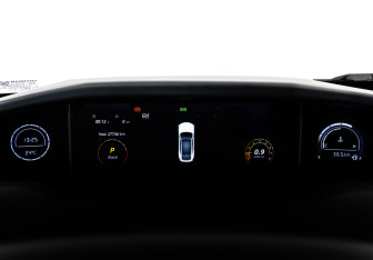 Подержанный автомобиль Changan UNI-V 2024 года (39 фото)