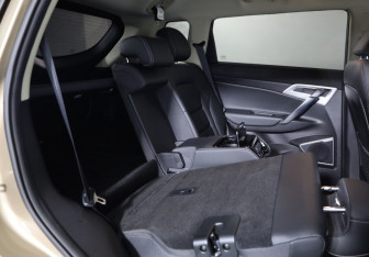 Подержанный автомобиль Geely Atlas 2020 года (15 фото)