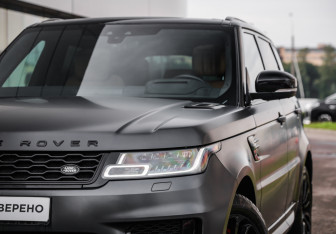 Подержанный автомобиль Land Rover Range Rover Sport 2021 года (2 фото)
