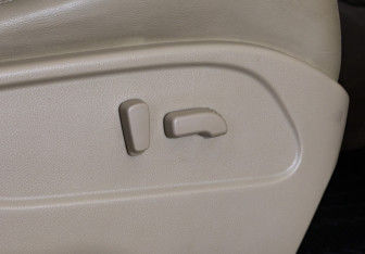 Подержанный автомобиль Nissan Murano Suv 2012 года (22 фото)