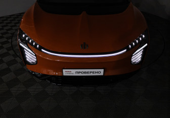 Подержанный автомобиль HiPhi X 2022 года (34 фото)