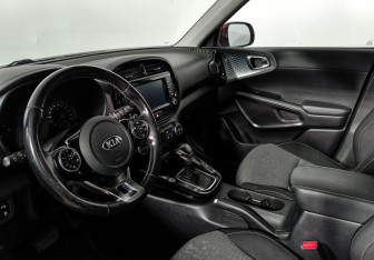 Подержанный автомобиль Kia Soul 2020 года (9 фото)