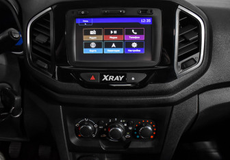 Подержанный автомобиль LADA (ВАЗ) XRAY 2016 года (17 фото)