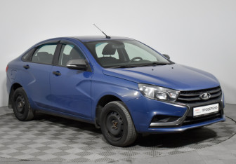 Подержанный автомобиль LADA (ВАЗ) Vesta Sedan 2017 года (3 фото)