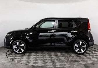 Подержанный автомобиль Kia Soul 2019 года (8 фото)