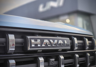Подержанный автомобиль Haval H3 2024 года (12 фото)