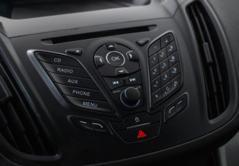 Подержанный автомобиль Ford Kuga 2016 года (14 фото)