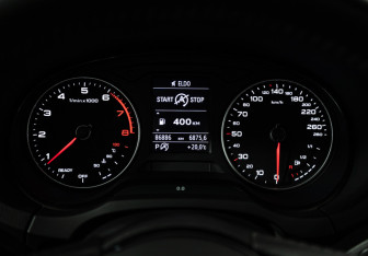 Подержанный автомобиль Audi A3 Sedan 2019 года (12 фото)