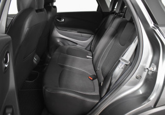 Подержанный автомобиль Renault Kaptur 2021 года (11 фото)