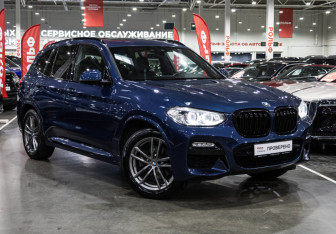 Подержанный автомобиль BMW X3 2018 года (4 фото)
