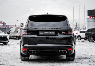 Подержанный автомобиль Land Rover Range Rover Sport 2019 года (8 фото)