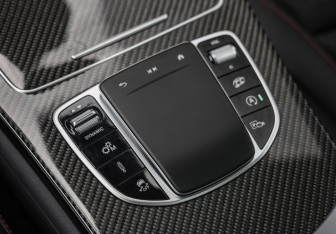 Подержанный автомобиль Mercedes-Benz GLC AMG 2021 года (25 фото)