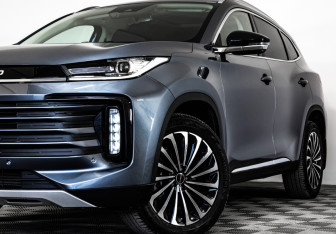 Подержанный автомобиль Exeed TXL 2022 года (2 фото)