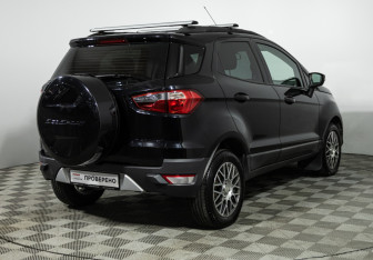 Подержанный автомобиль Ford EcoSport 2016 года (5 фото)
